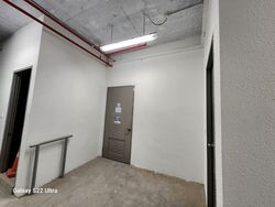 Jalan Kilang Barat (D3), Factory #568043441